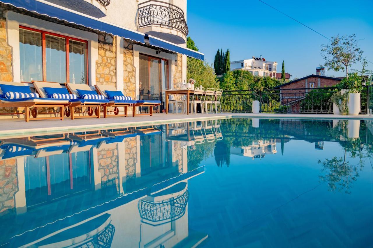 Casa Farmak - 4 Bedroom Lux Apartment With Infinity Pool & Lake View 奥赫里德 外观 照片