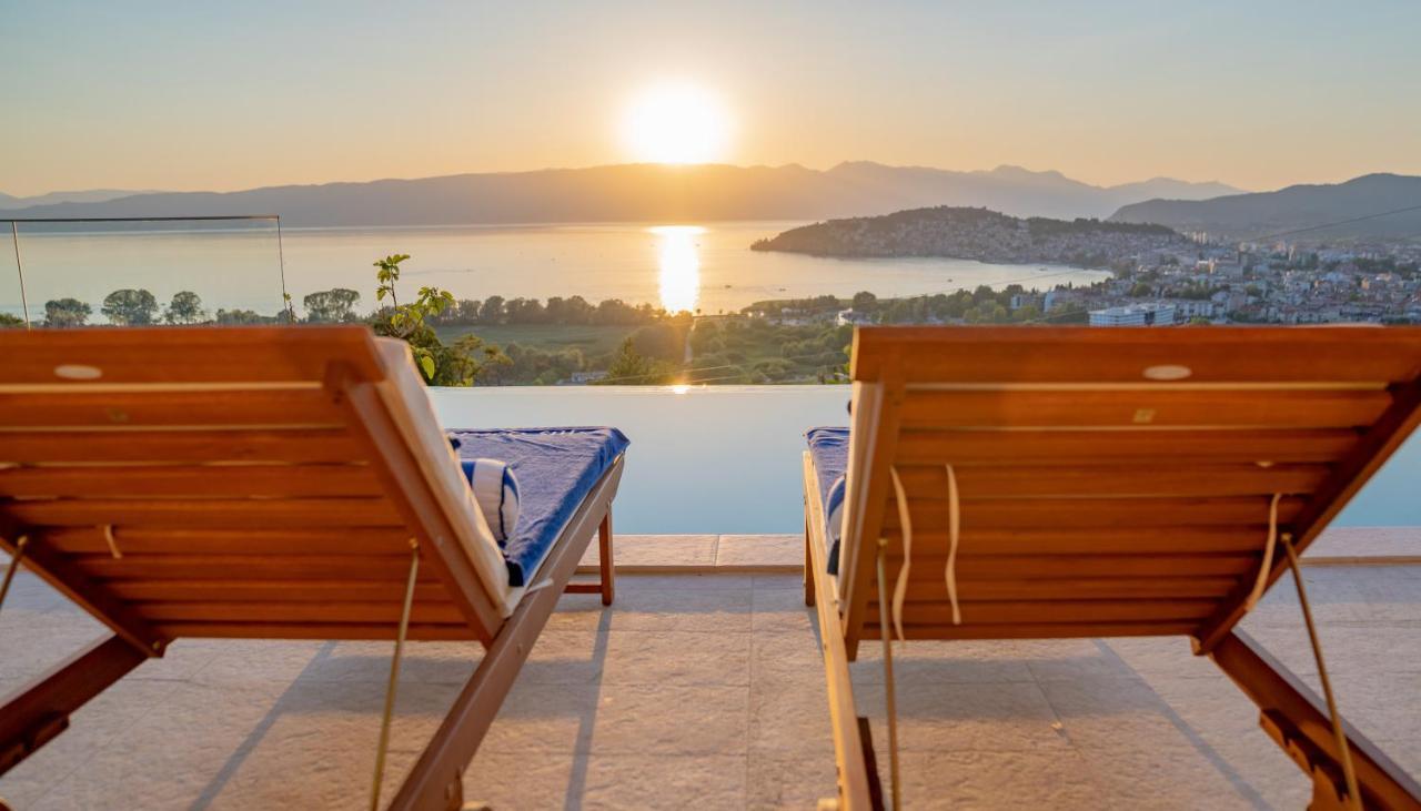 Casa Farmak - 4 Bedroom Lux Apartment With Infinity Pool & Lake View 奥赫里德 外观 照片
